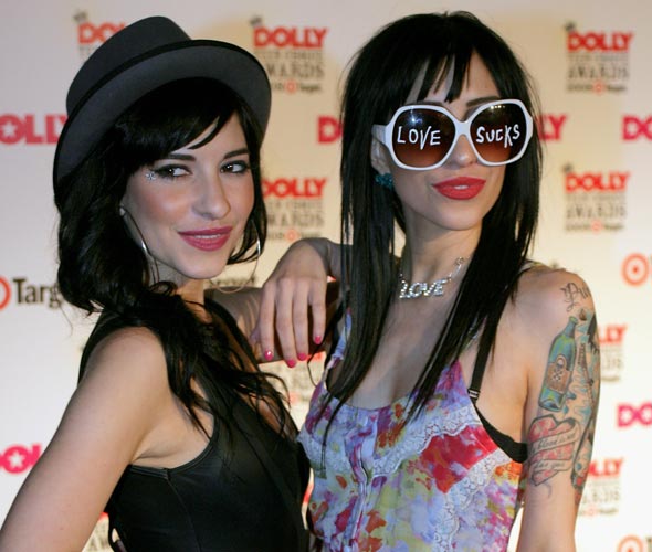  Amy Winehouse it's The Veronicas, Australia's answer to the Olsen twins.